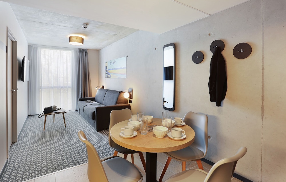 Apartment, 1 Bedroom - Photo 1