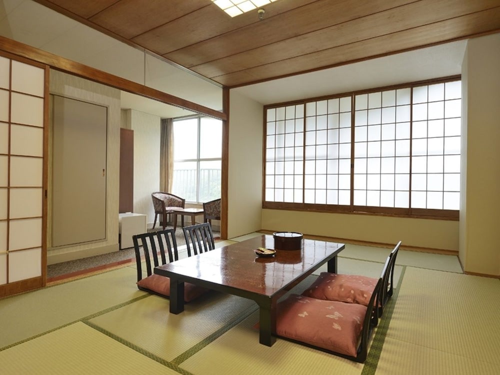 Standard Japanese Room, Half Board