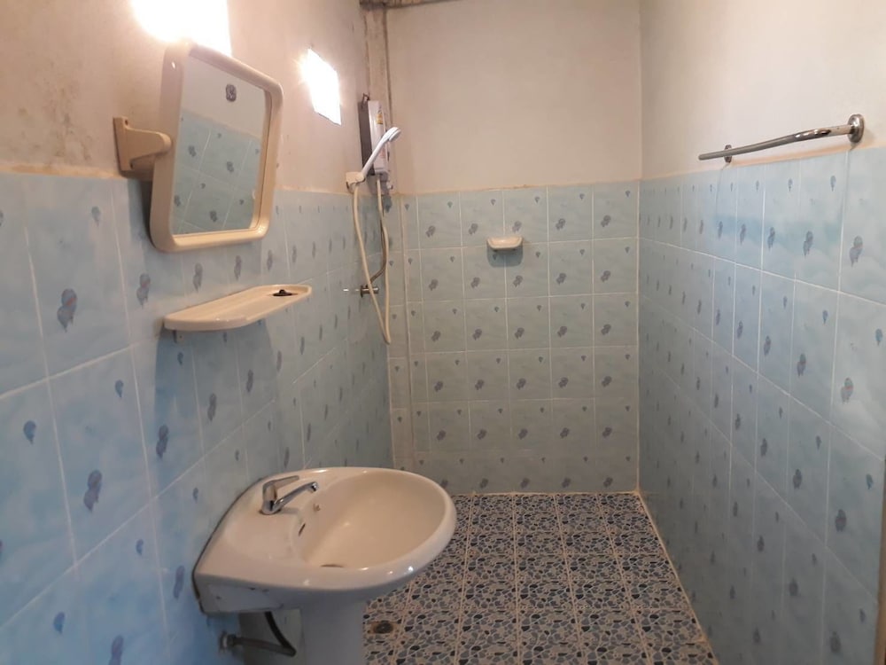 Standard Room, Non Smoking photo 3