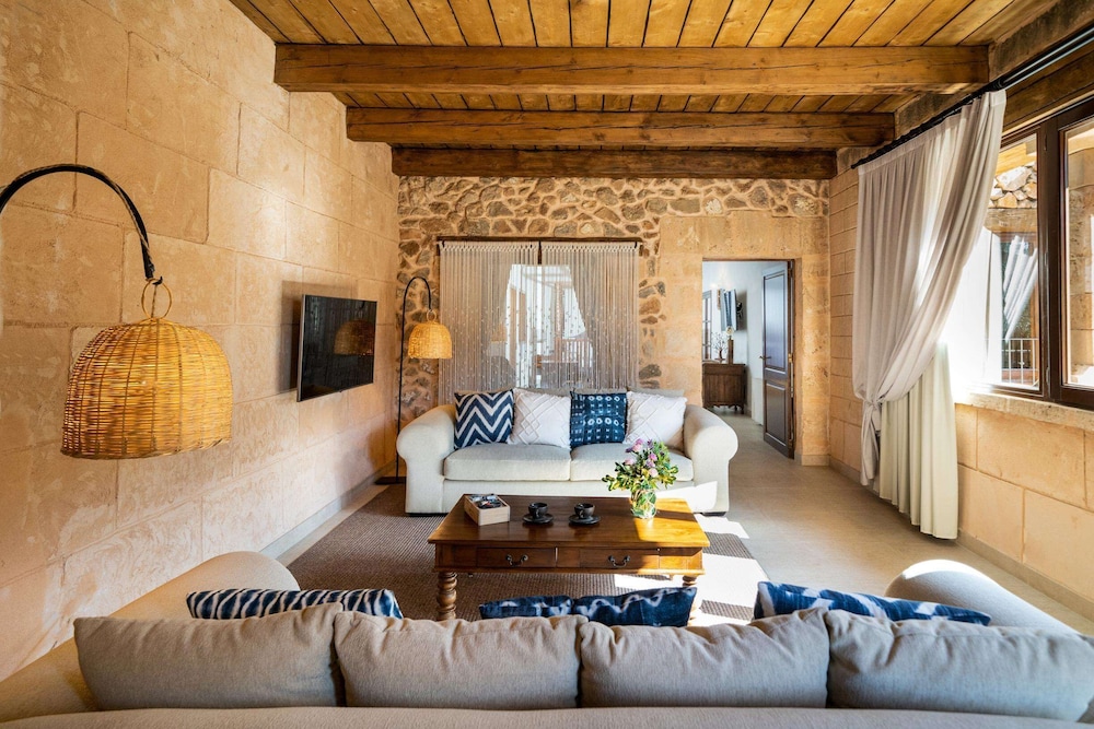 Suite, Private Pool - Photo 6