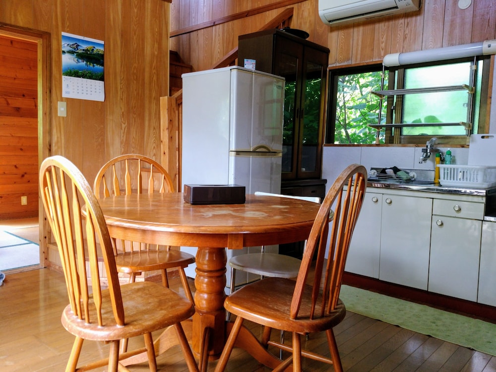 Standard Cottage (B) photo 2