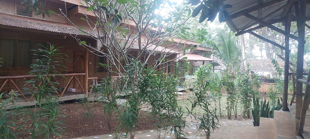 Standard Shared Dormitory, Mixed Dorm, Non Smoking, Garden View photo 2