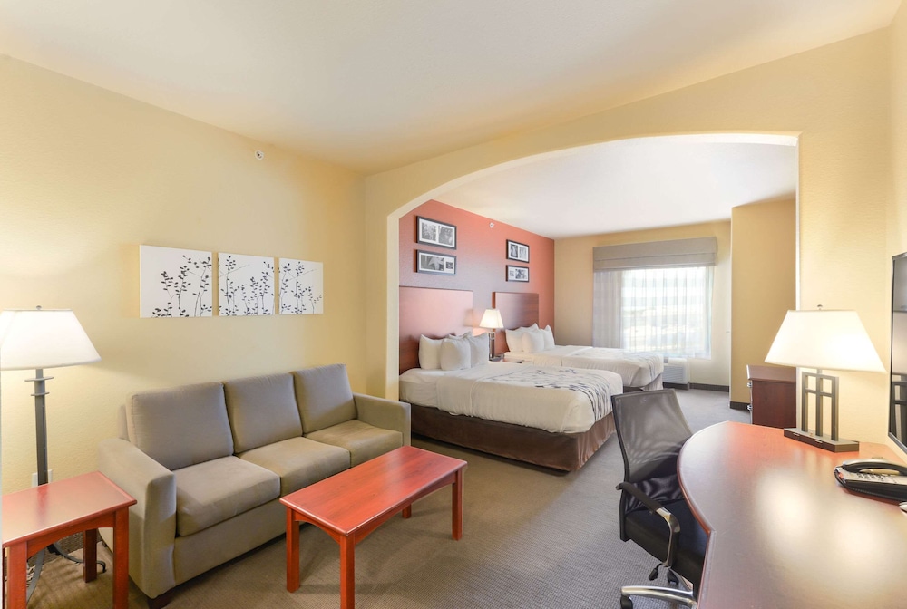 Suite, 2 Queen Beds, Non Smoking - Photo 3