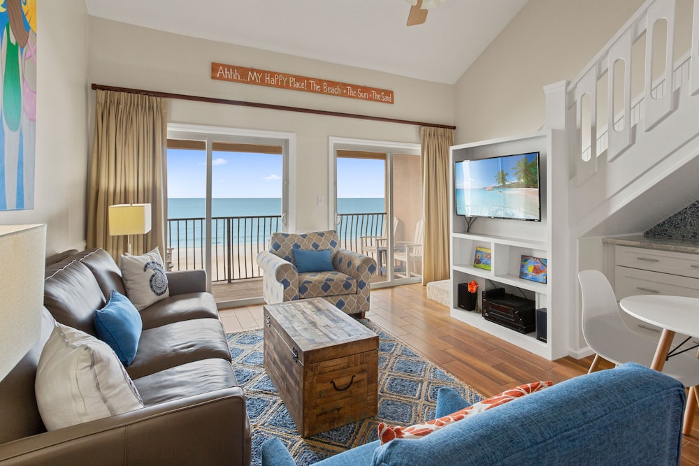 Condo, 3 Bedrooms