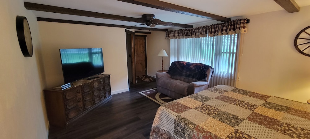 The Ranch House photo 3