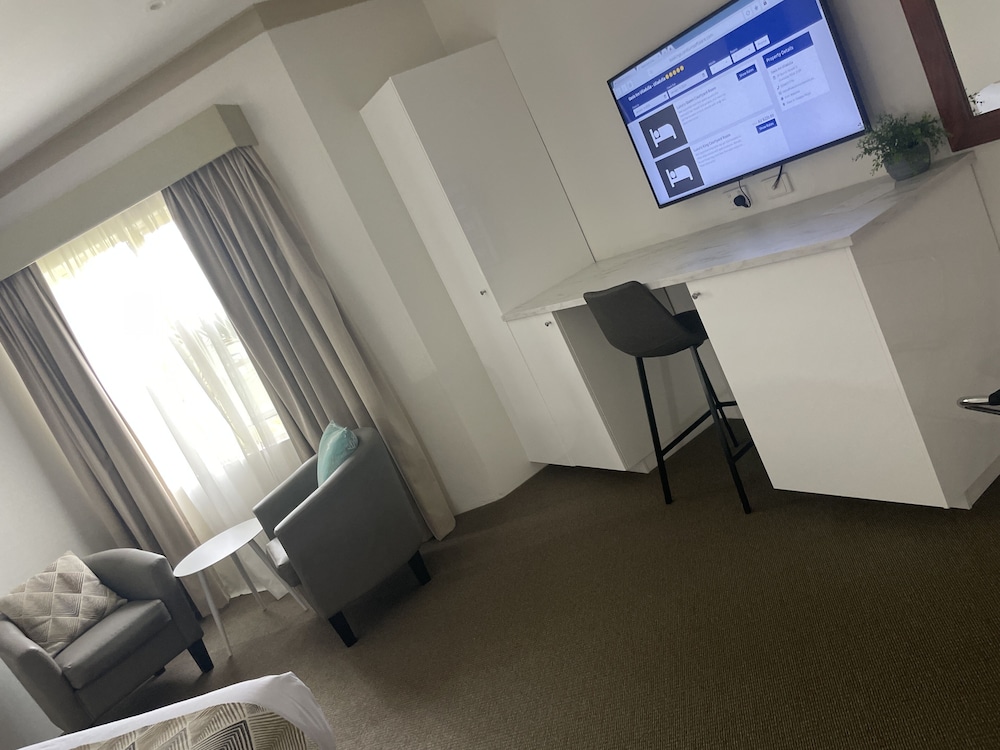 Luxury King Room photo 3