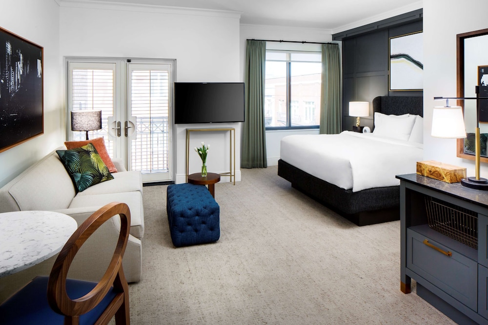Andaz Loft - Photo 1