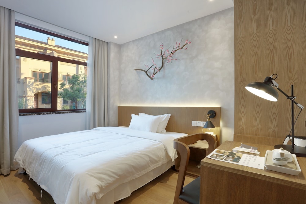 Standard Double Room photo 2