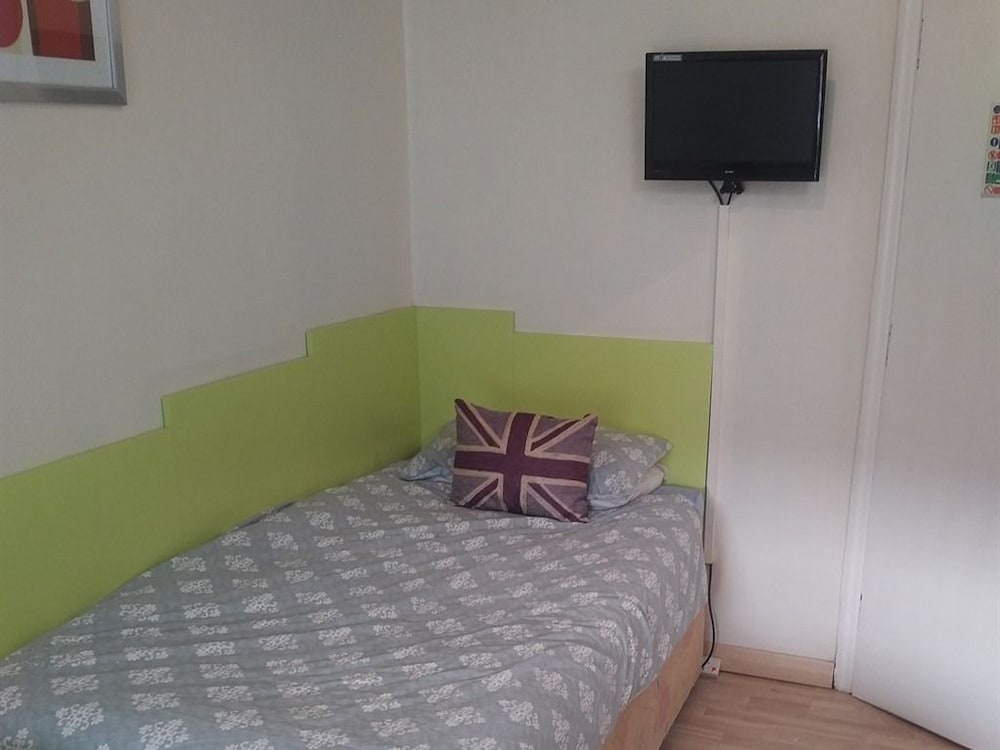 Family Room (Small)
