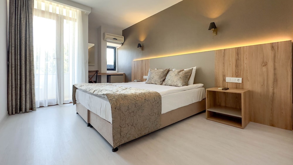 Standard Room photo 1
