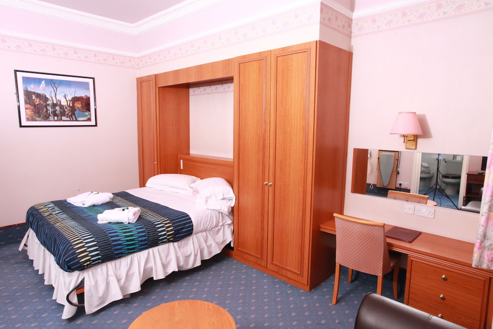 Comfort Suite, Annex Building