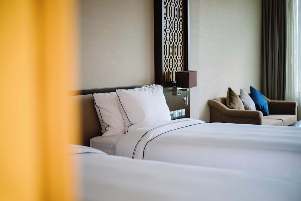 Premier Room, Balcony, Garden View photo 3