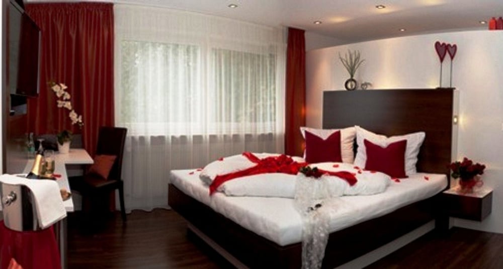Exclusive Double Room, Jetted Tub (Waterworld) photo 1