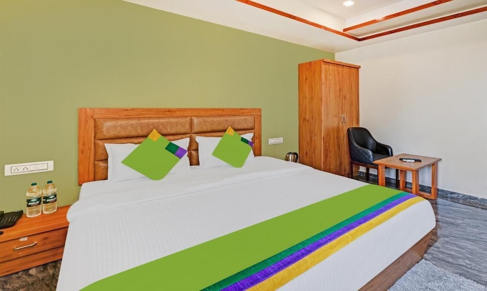 Deluxe Room - Photo 4