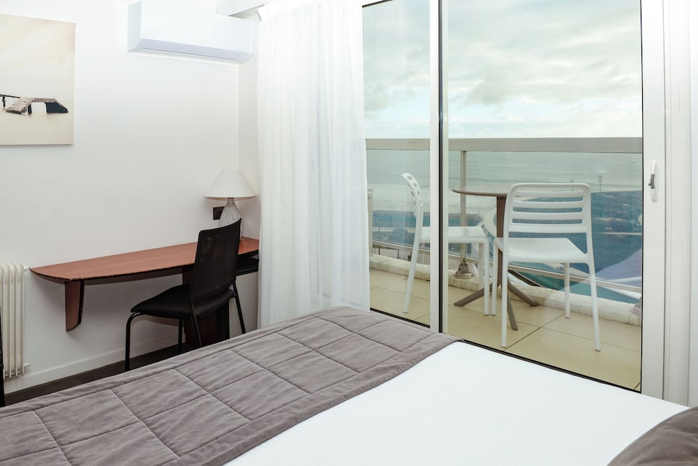 Privilege Room with Balcony