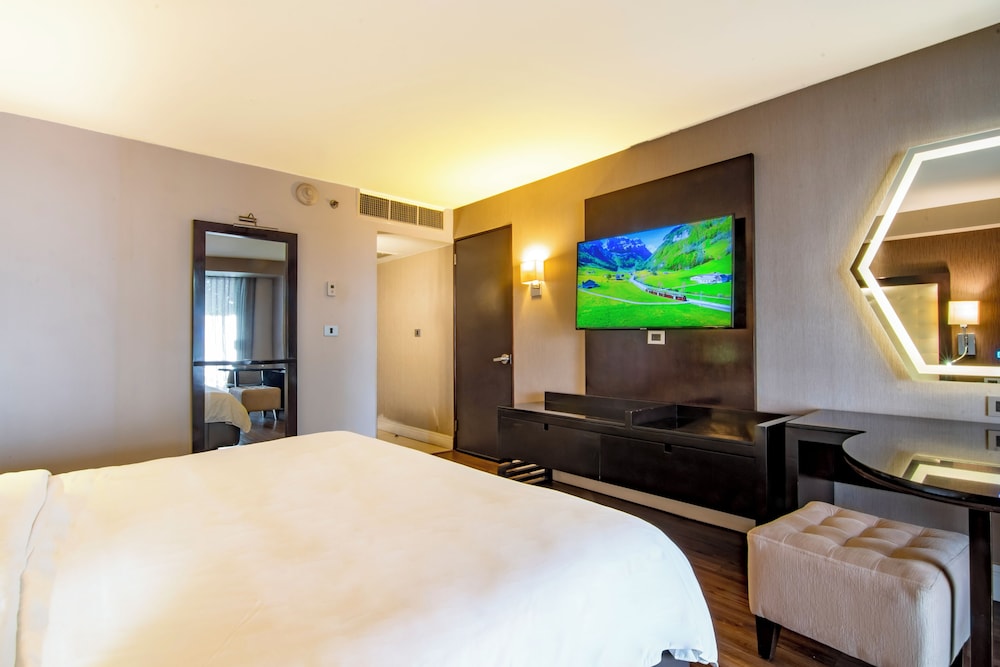 Deluxe Room EXPEDIA - Photo 5