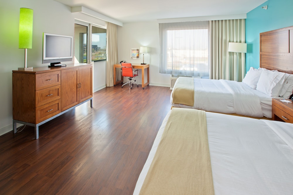 Standard Room, 2 Queen Beds, Accessible (Communications) - Photo 1