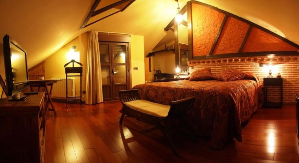 Presidential Room