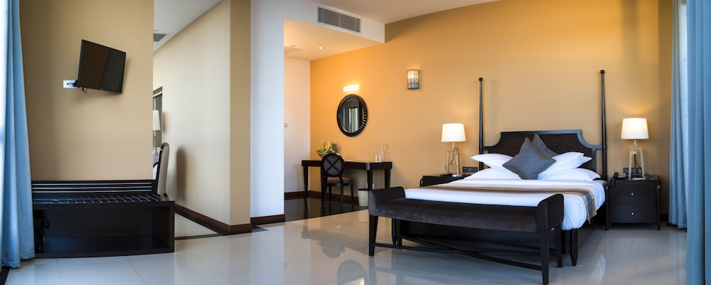 Suite Room with Panoramic Seaview photo 3