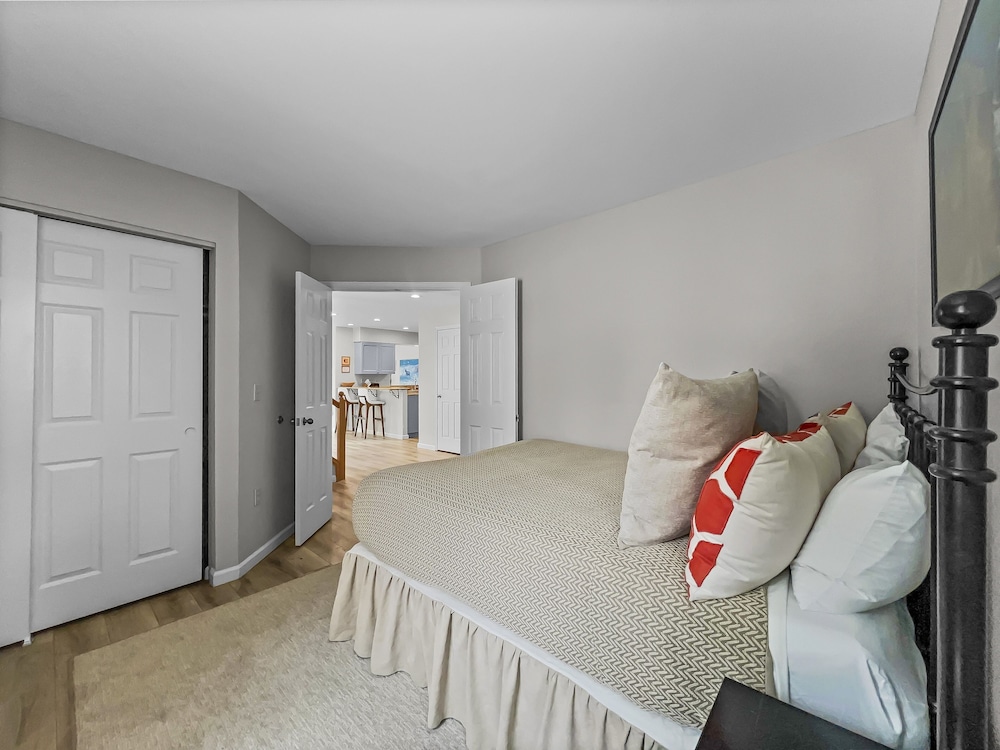 Townhome, 4 Bedrooms photo 3