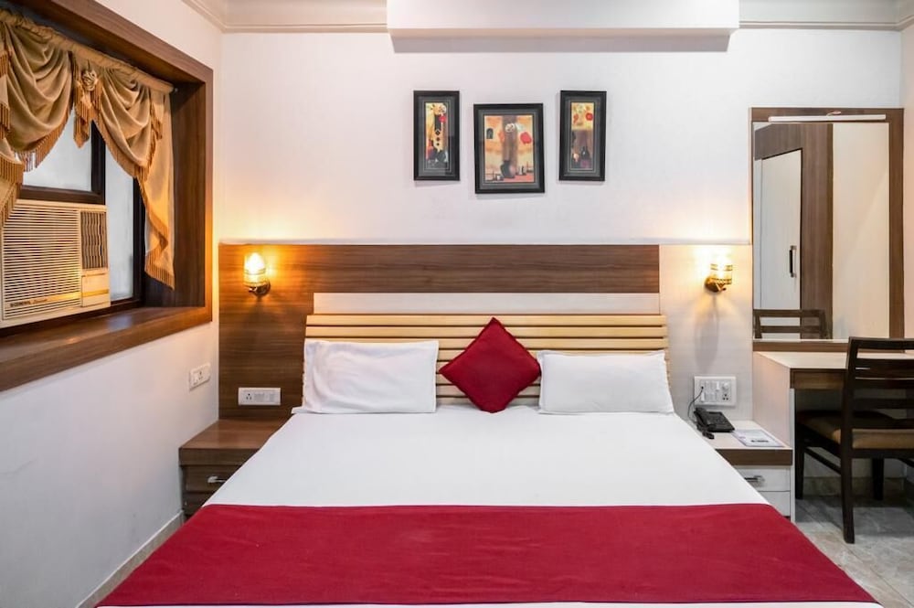 Executive Room photo 2