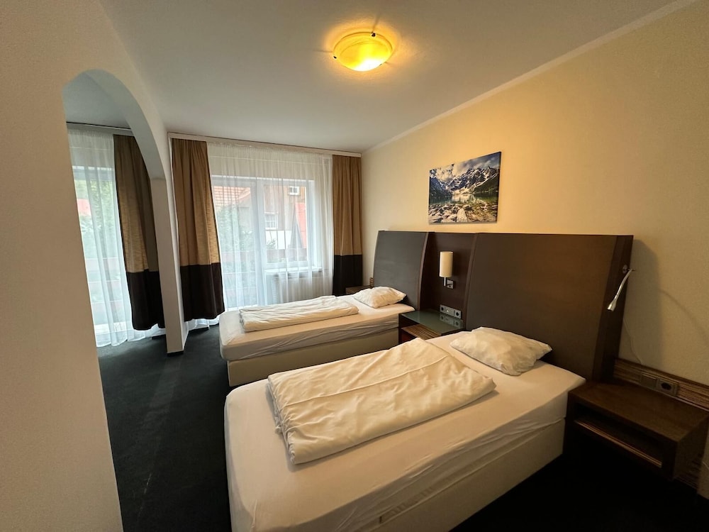 Standard Double Room, Balcony, Mountain View