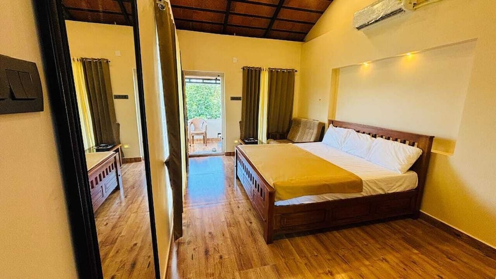 Eco Castle Stay