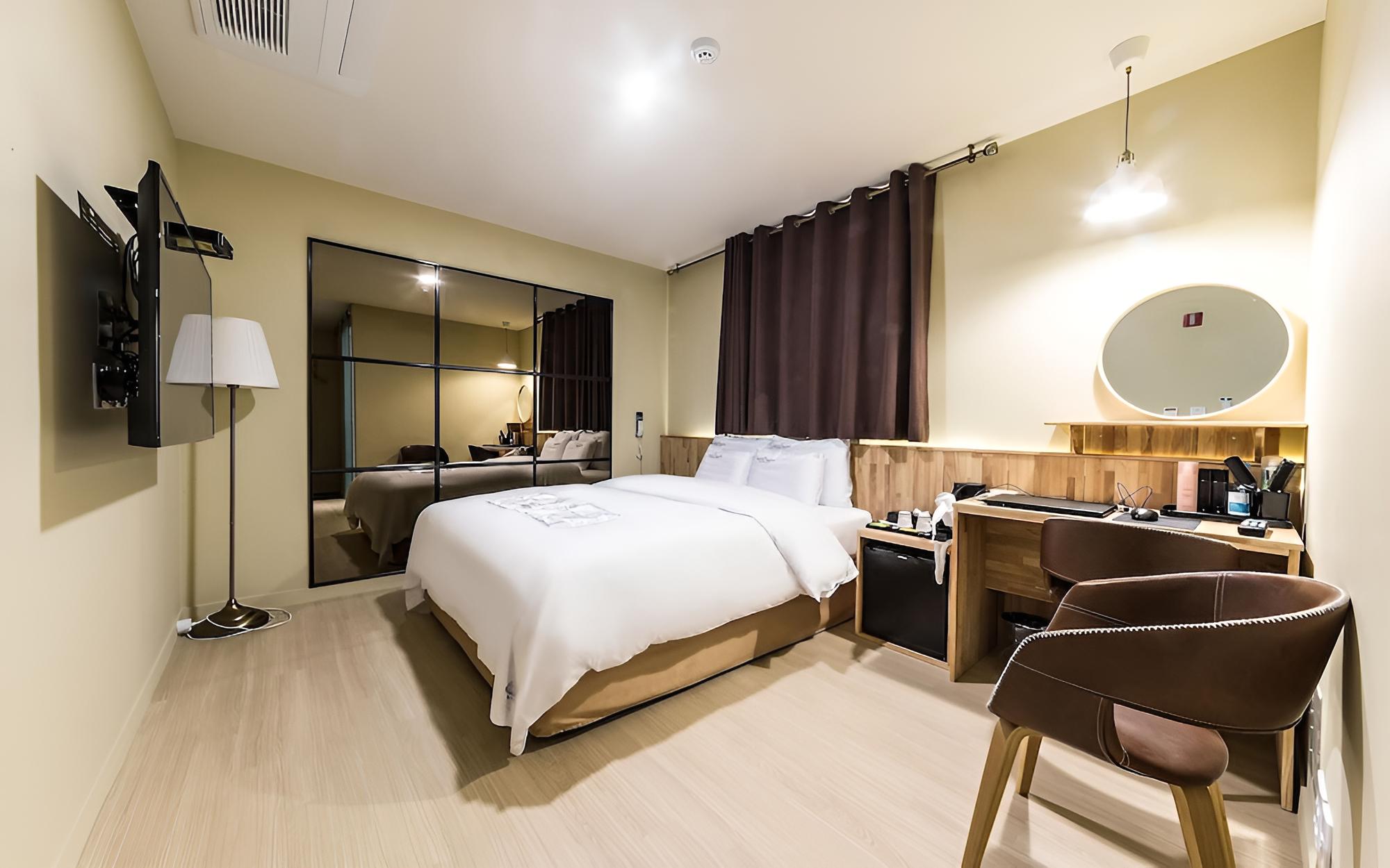 Room (Superior Cream - For walking (Cozy)) - Photo 1