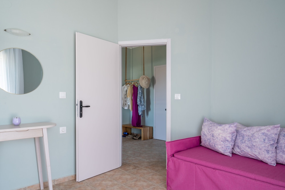 Family Apartment, Sea View - Photo 6