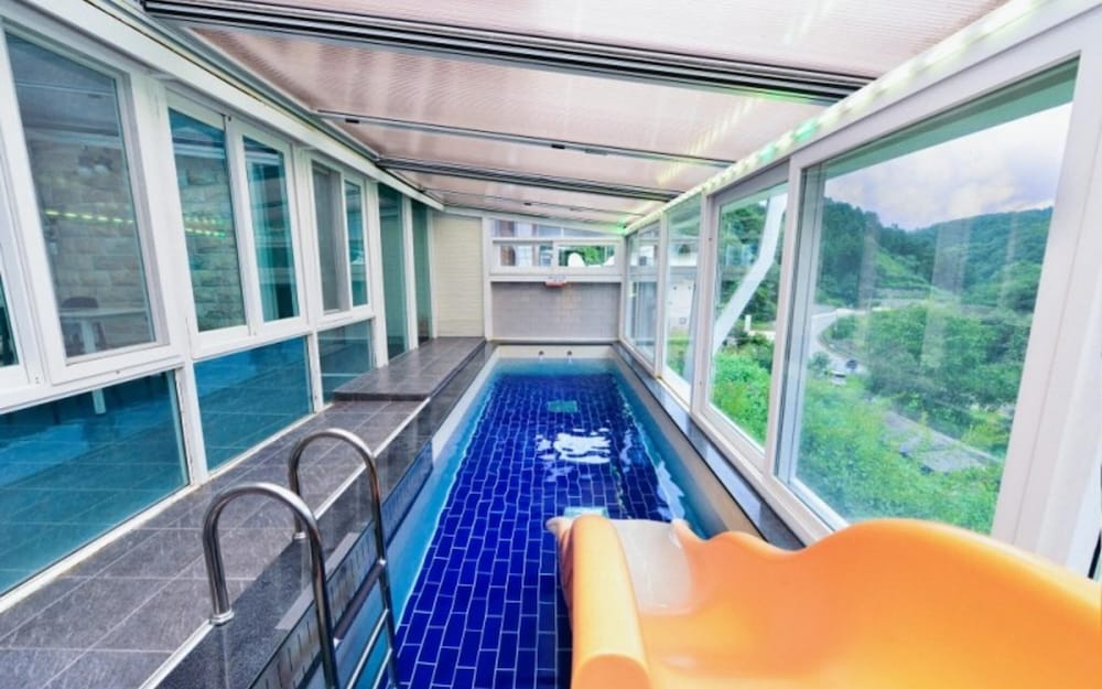 Room (Venus Star (Kids Pool Villa))