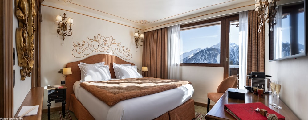 Classic Double or Twin Room