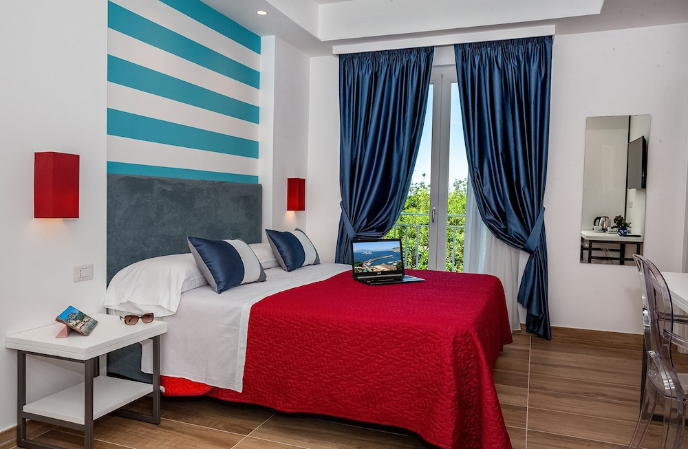 Double room with window