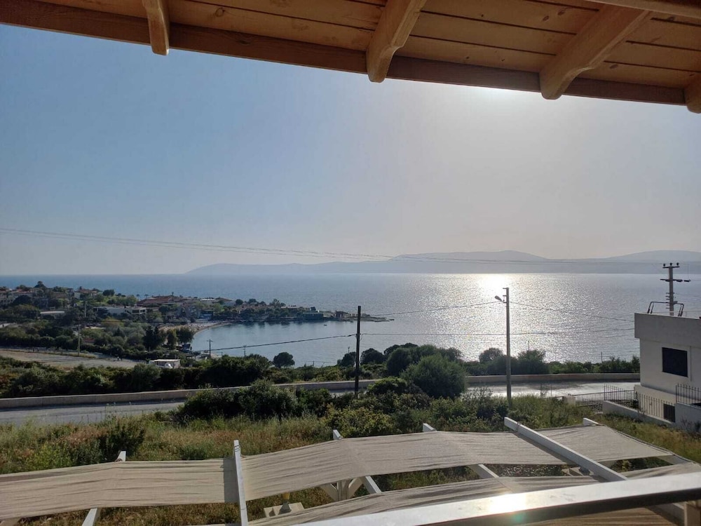 Triple Room, Non Smoking, Sea View photo 2