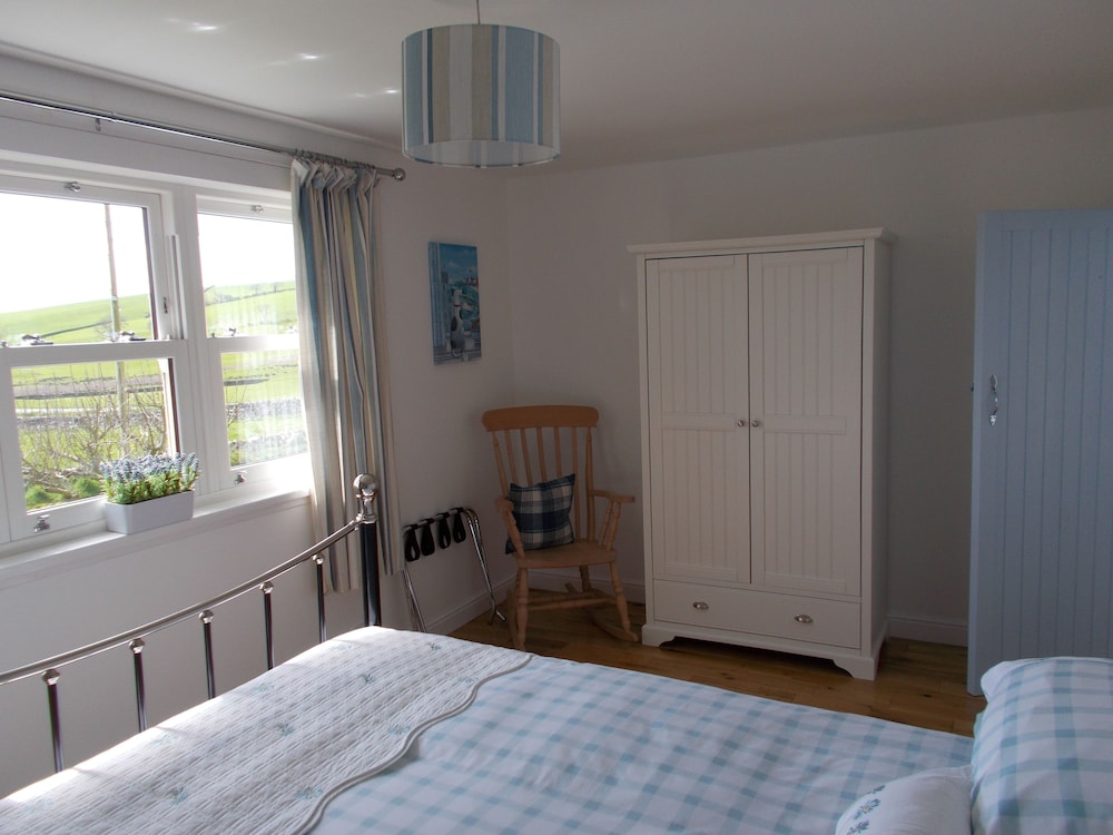 Double Room, 1 King Bed photo 2