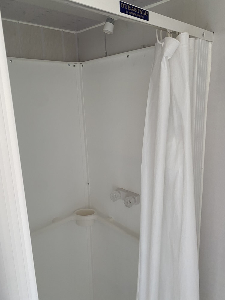 Comfort Room photo 2