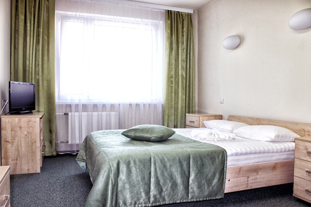 Standard Room, 2 Bedrooms, Accessible photo 1