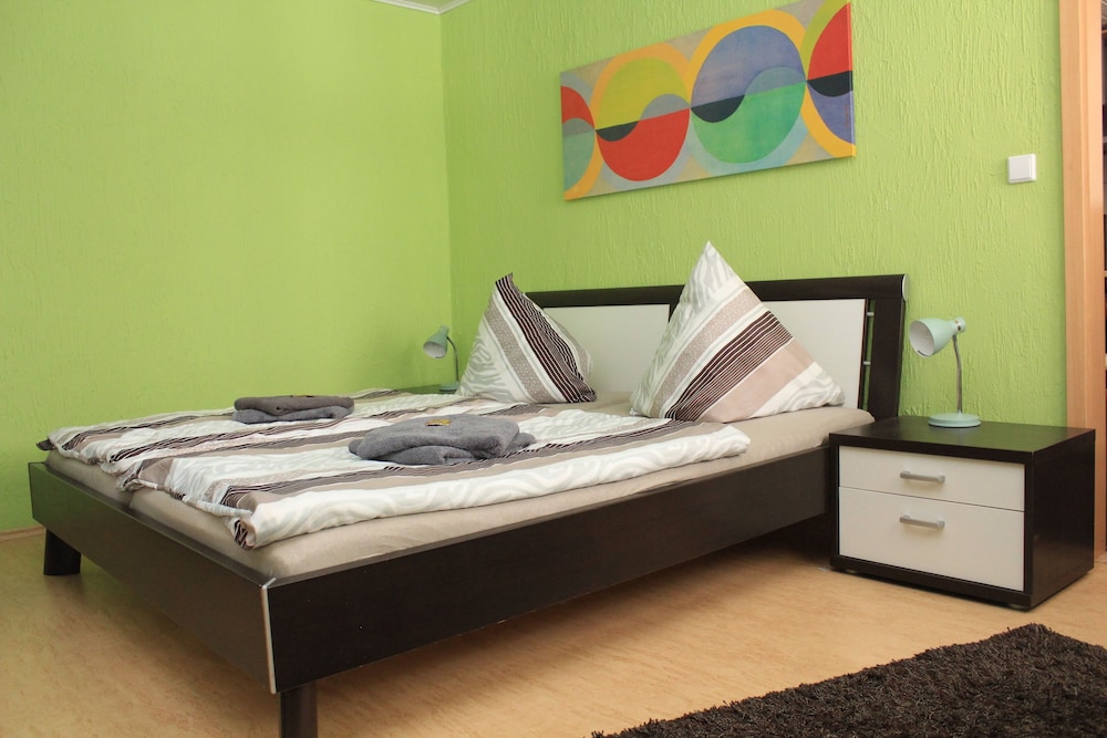 Apartment photo 1