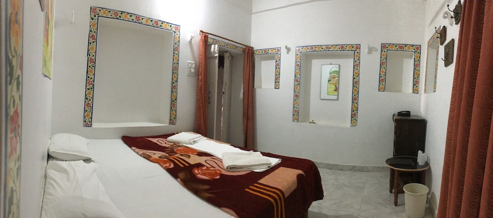 Basic Room photo 3