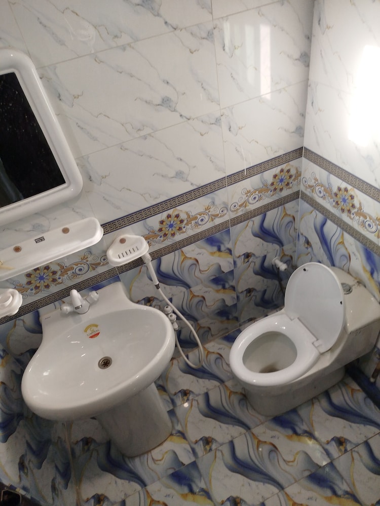 Deluxe Quadruple Room, Air conditioning, City View