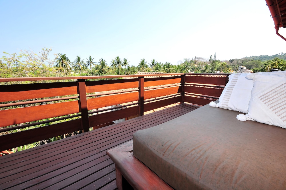 Panoramic Suite, Terrace, Mountain View photo 3
