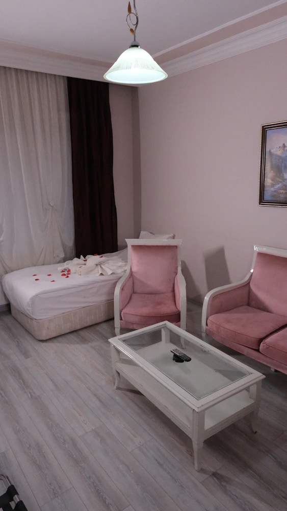 Standard Room, Bathtub, City View photo 1