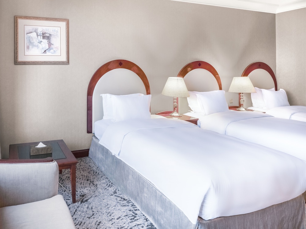 Deluxe Triple Room (Hilton Plus)