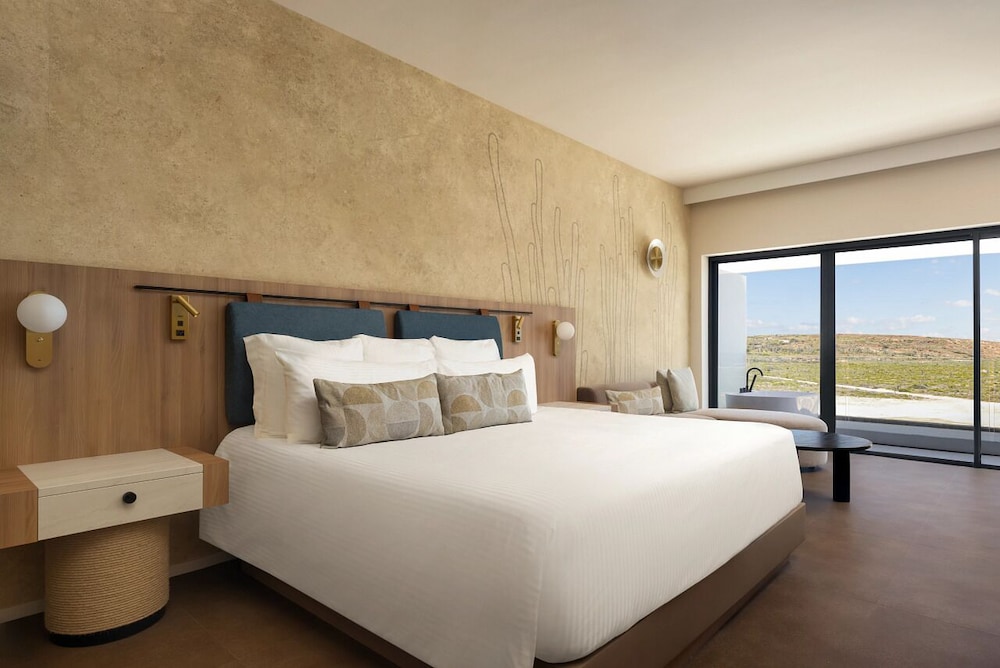 Preferred Club Junior Suite King