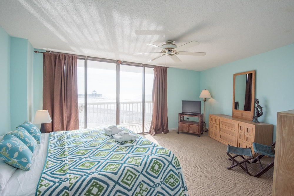 Family House, 4 Bedrooms, Ocean View, Sea Facing photo 1