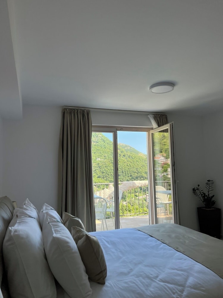 Panoramic Apartment photo 3