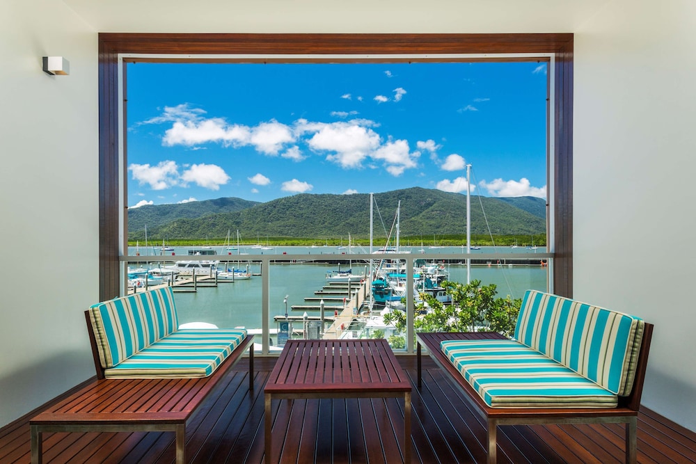 Horizon Marina View Room Twin - Photo 7