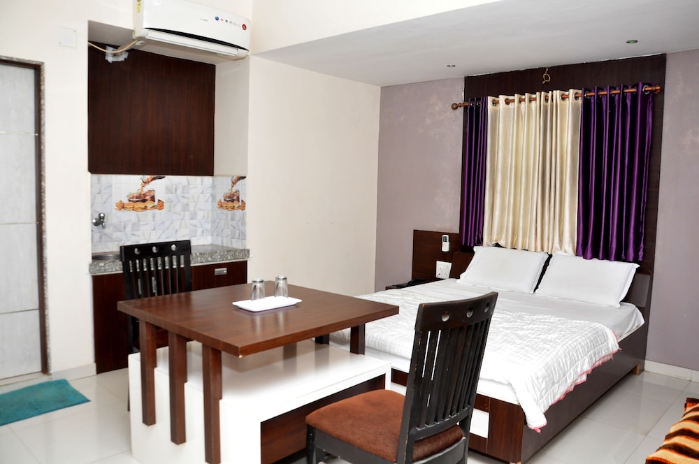 Deluxe Double Room photo 3