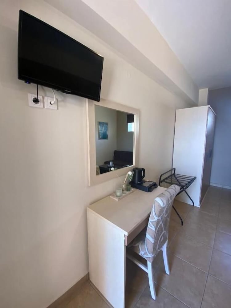 Standard Triple Room photo 1