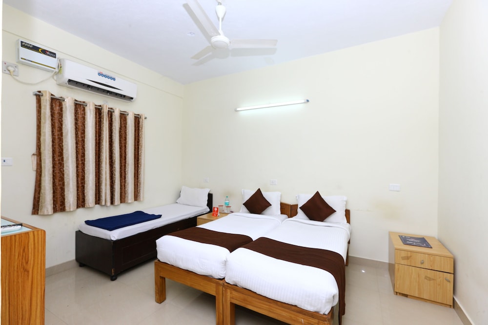 Standard Double Or Twin Room, 1 Double Bed, Private Bathroom photo 3