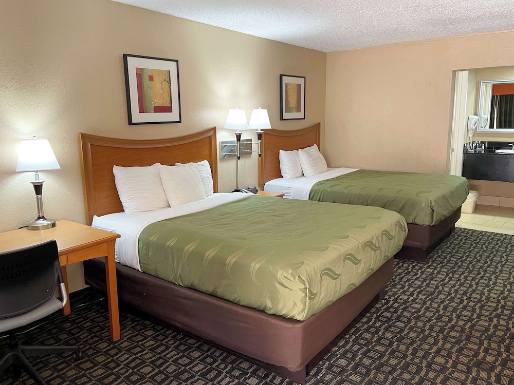 Standard Room, 2 Double Beds, Smoking, Refrigerator & Microwave - Photo 1
